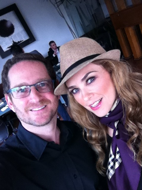 La Patrona: Joshua Mintz y Aracely Arambula