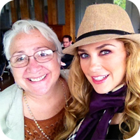 Aracely Arambula y Valentina Parraga