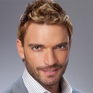 Julian Gil